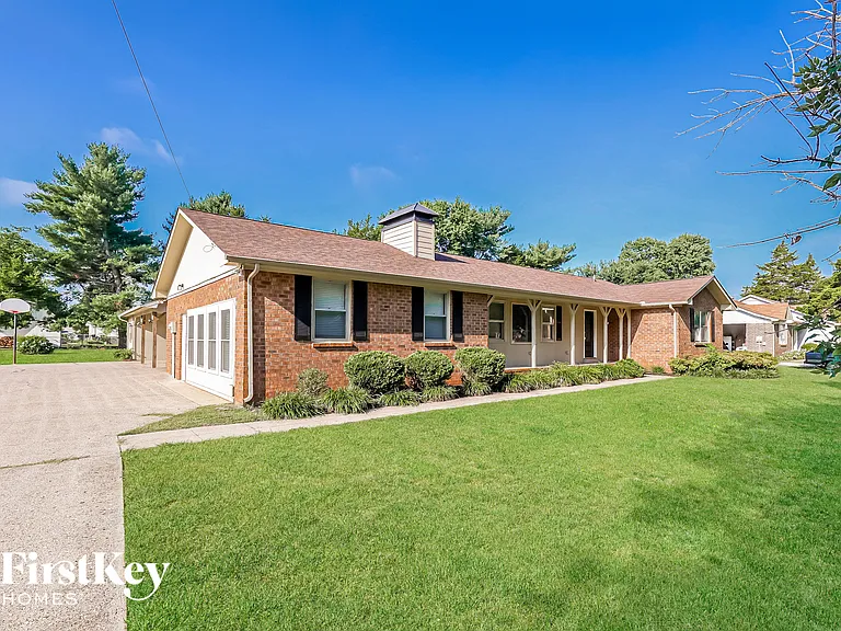 345 Highfield Dr — Photo 15