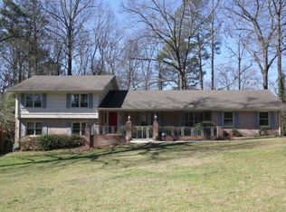 2604 Kings Lake Ct, Atlanta, GA 30345