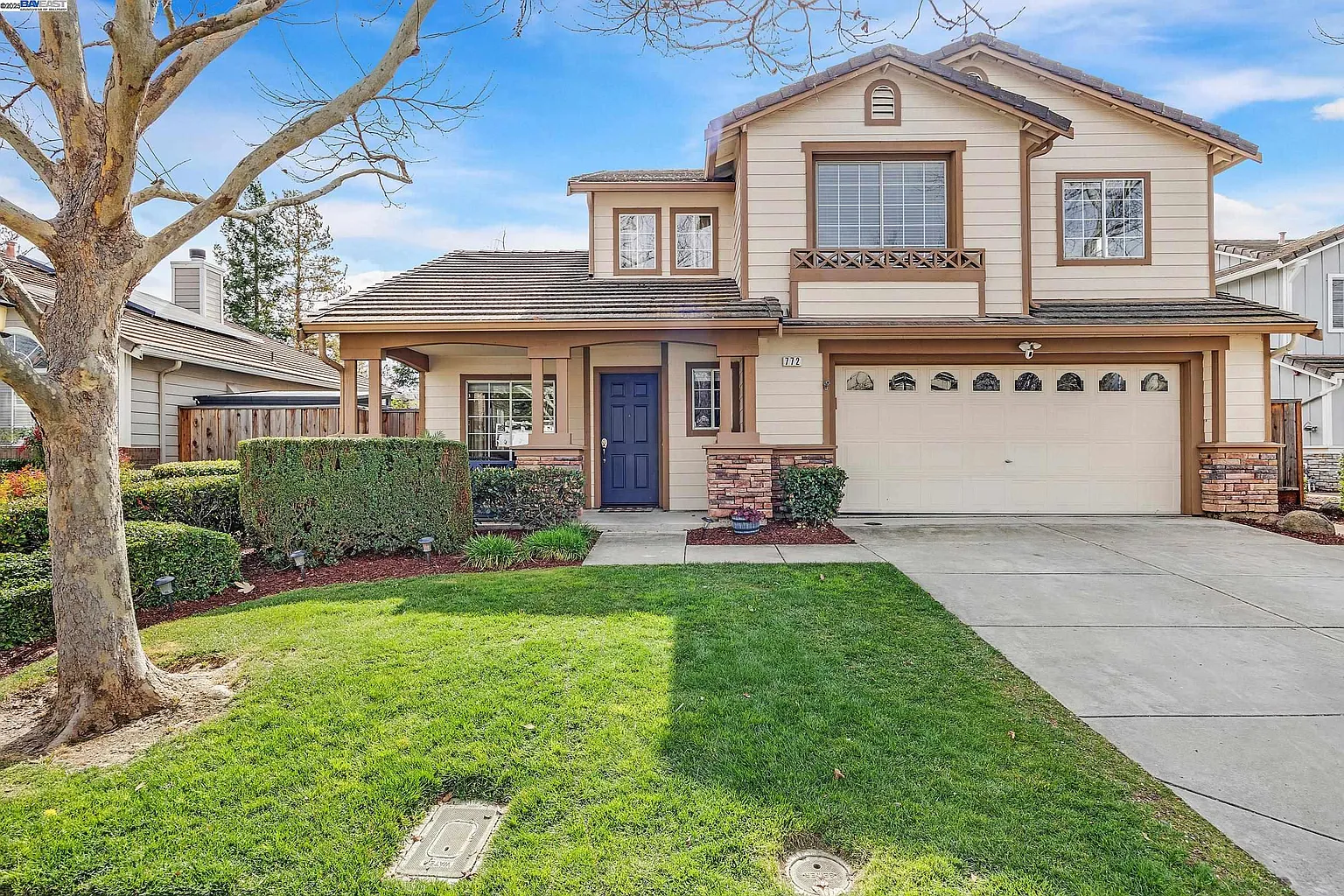 772 Saddleback Cir photo 1
