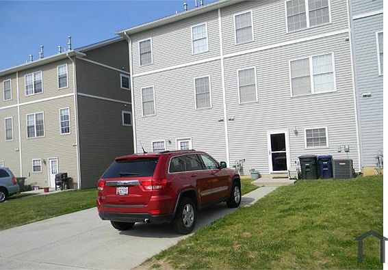 Building Photo 3