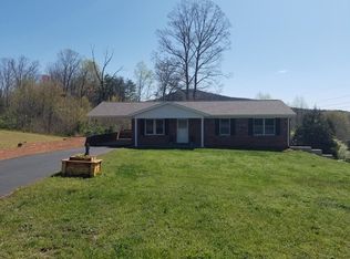 138 Vfw Rd, Patrick Springs, VA 24133