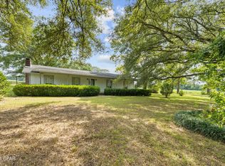 877 Clayton Rd, Chipley, FL 32428