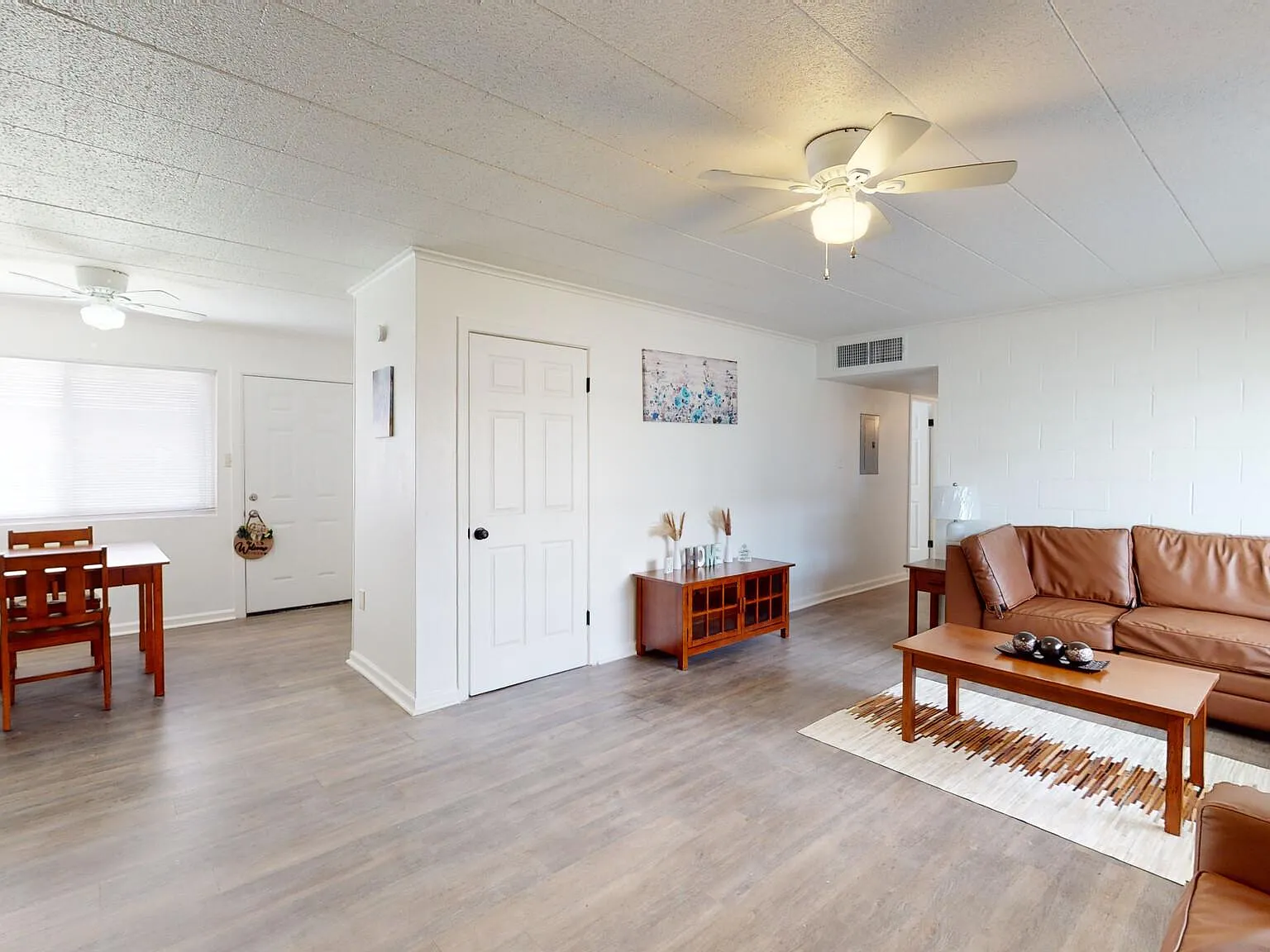 Village Place — Photo 4