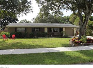 1344 Sunbury Dr, Fort Myers, FL 33901