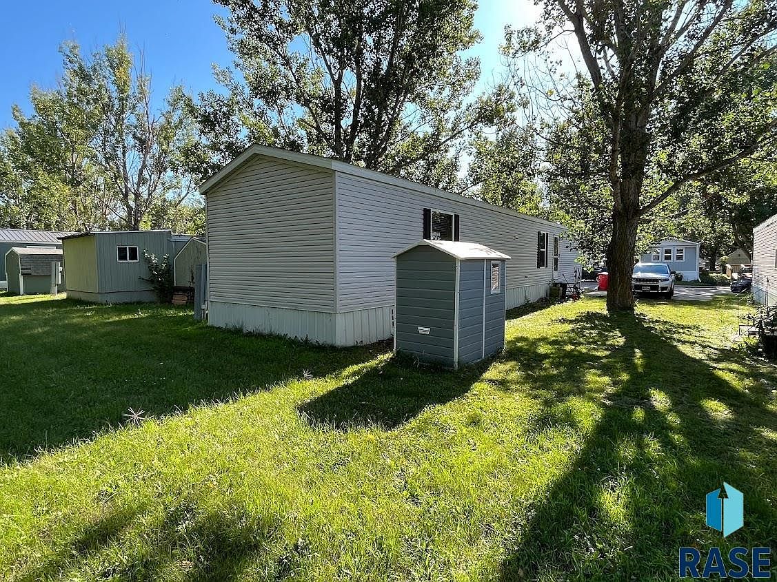 1005 Kim Ln, Vermillion, SD 57069 MLS 22305240 Zillow