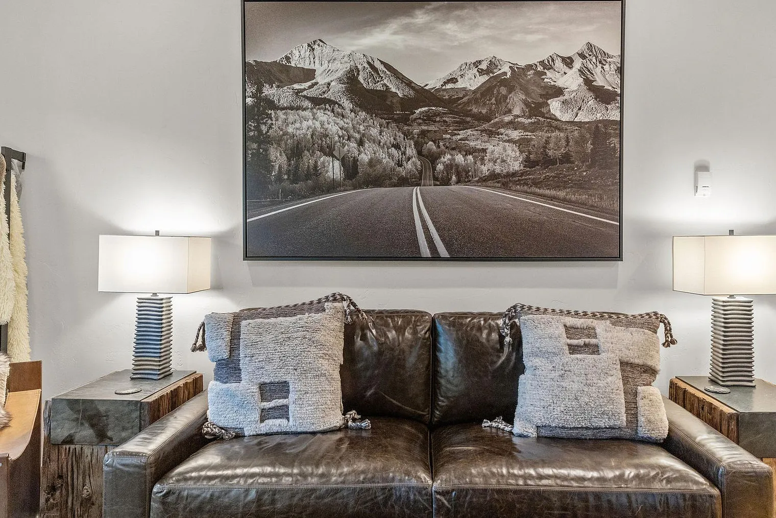 2 bed, 2.0 bath, 1065 sqft, $10,888 — Photo 4