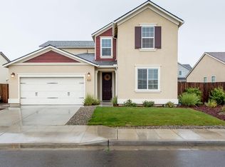 6676 E Saginaw Way, Fresno, CA