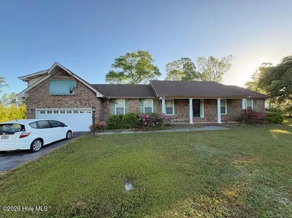 10095 Sidbury Road, Wilmington, NC 28411