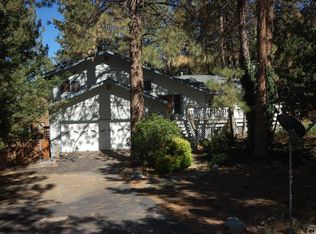23316 Flume Cyn, Wrightwood, CA 92397