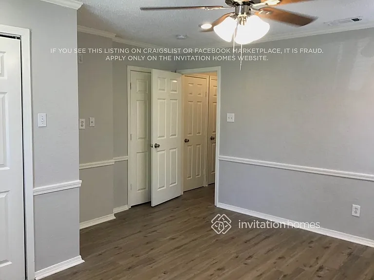 436 Lexington Ln — Photo 11