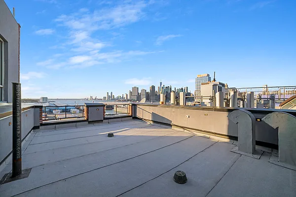 Rented by ERNY LLC | media 19