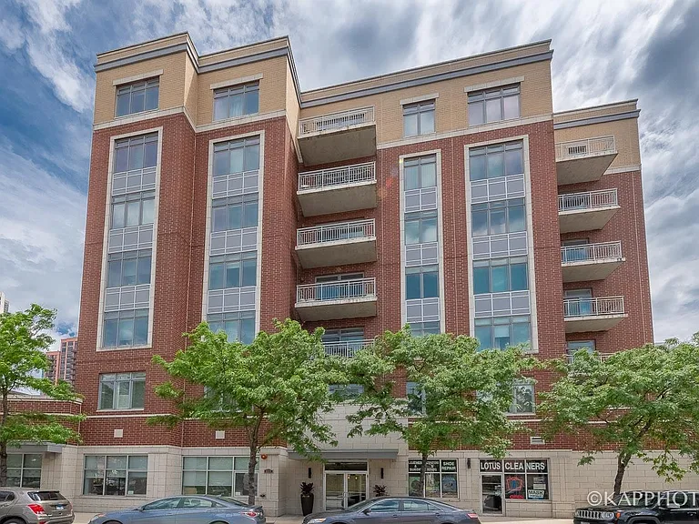 657 W Fulton St #609 — Photo 2