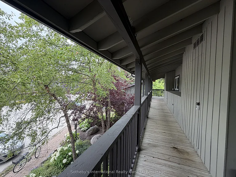 658 Johnston Park Ave — Photo 27