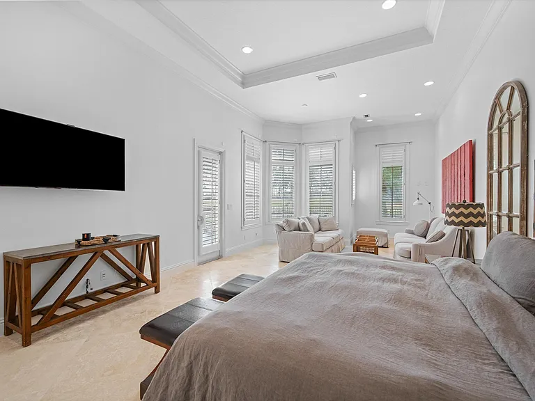 12200 Sunnydale Dr — Photo 22