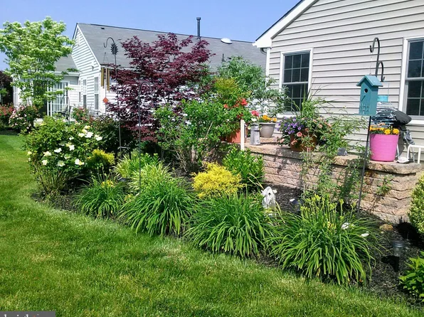 114 Sandpiper Ln, West Deptford, NJ 08086