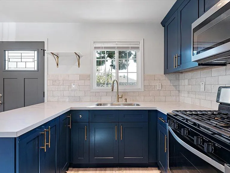 317 W Bonnie Brae Ct #B — Photo 10