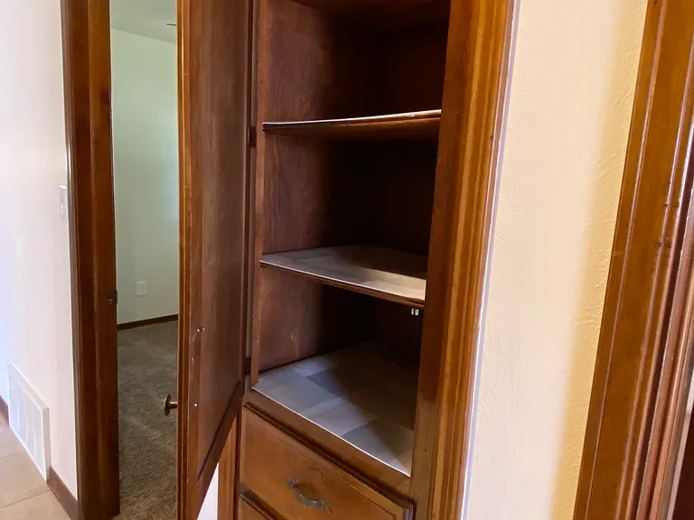 5709 NW Briarwood Dr — Photo 16