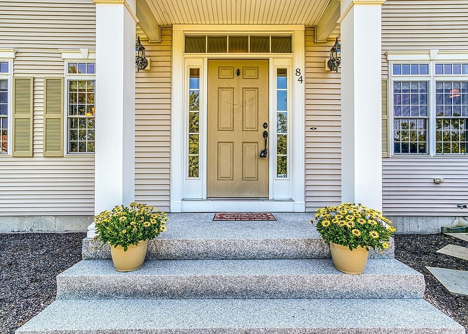 84 Prairie St, Northbridge, MA 01534 | Zillow