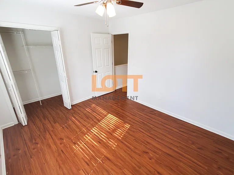 32 Huntsfield Dr #A — Photo 16