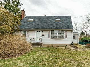 1084 Fireside Ave, Ewing, NJ 08618