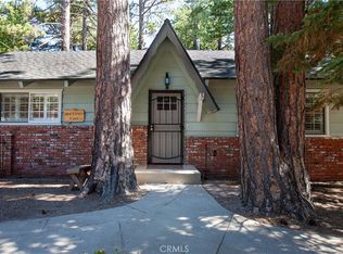 2359 Avian Way, Running Springs, CA 92382