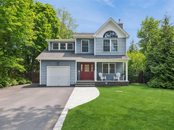 15 Maple Avenue, Miller Place, NY 11764