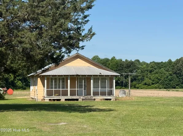 718 Beasley Road, Roper, NC 27970