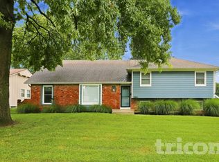 11806 W 52nd Ter, Shawnee, KS 66203
