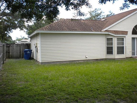 3rd image of 2027 Bonnie Ave