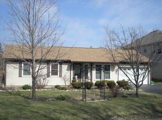 938 Winnetka Ter, Lake Zurich, IL 60047