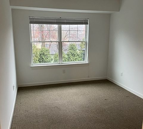 3rd image of 816 High Ridge Rd APT A1