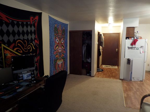 5th image of 2533 N Oakland Ave APT 103