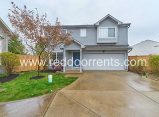 2757 Grand Fir Dr, Greenwood, IN 46143