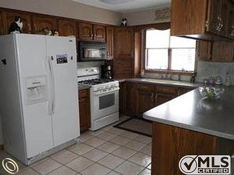 The kitchen is a cook's delight.