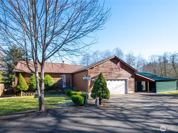 255 Trout Lakes Road, Castle Rock, WA 98611