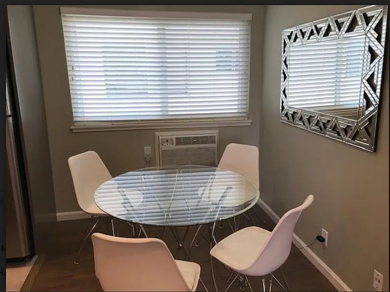 1718 S Grant St #3 — Photo 7