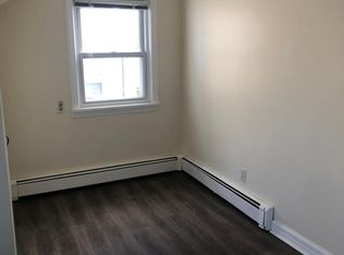 195 Terrace Ave, Lodi, NJ 07644