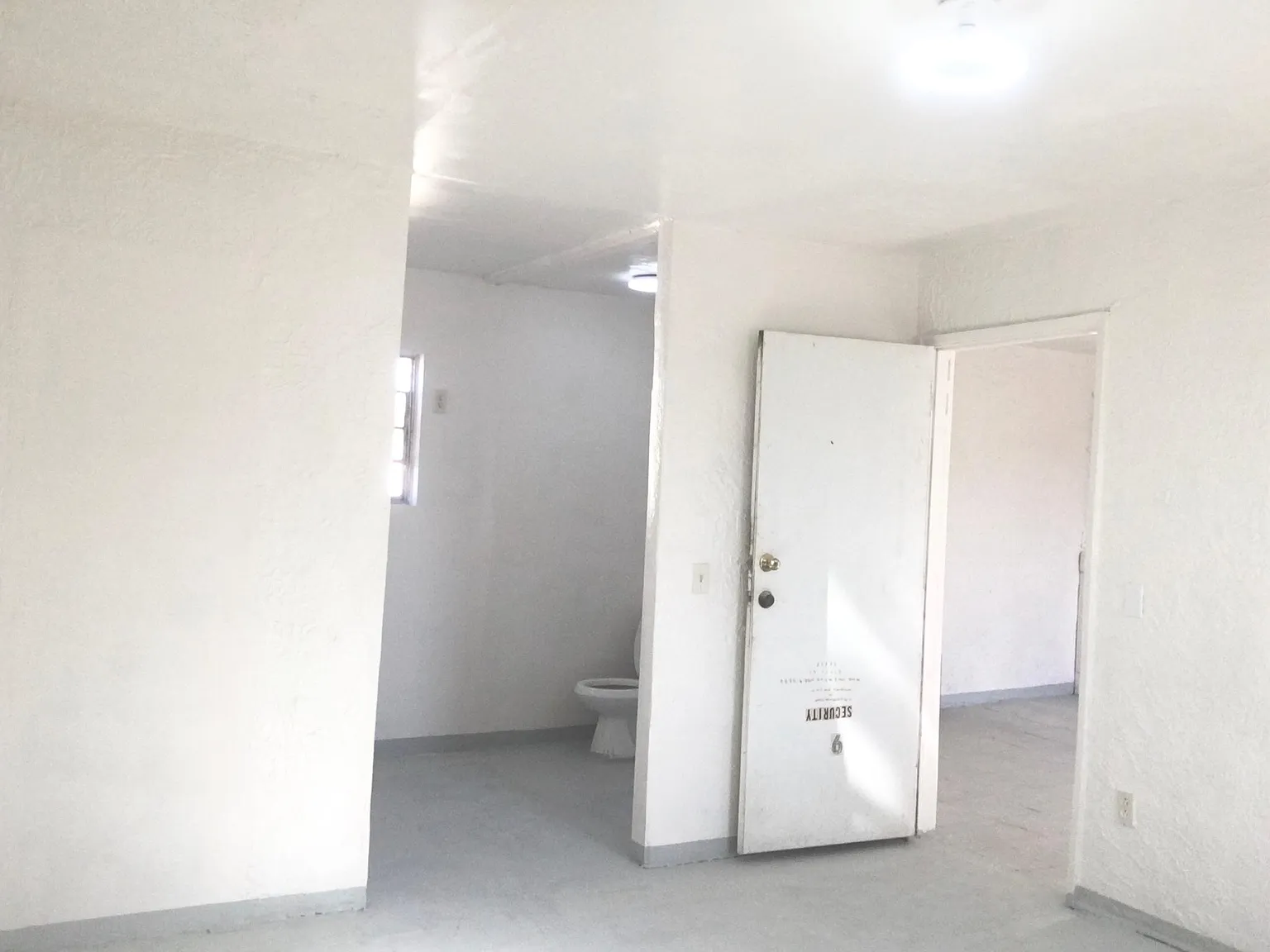 218 W Business Loop — Photo 3
