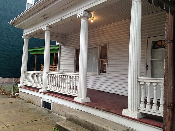 Spacious front porch