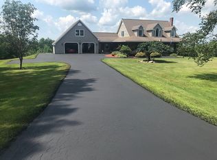 57 Howe Rd, Fairfield, ME 04937