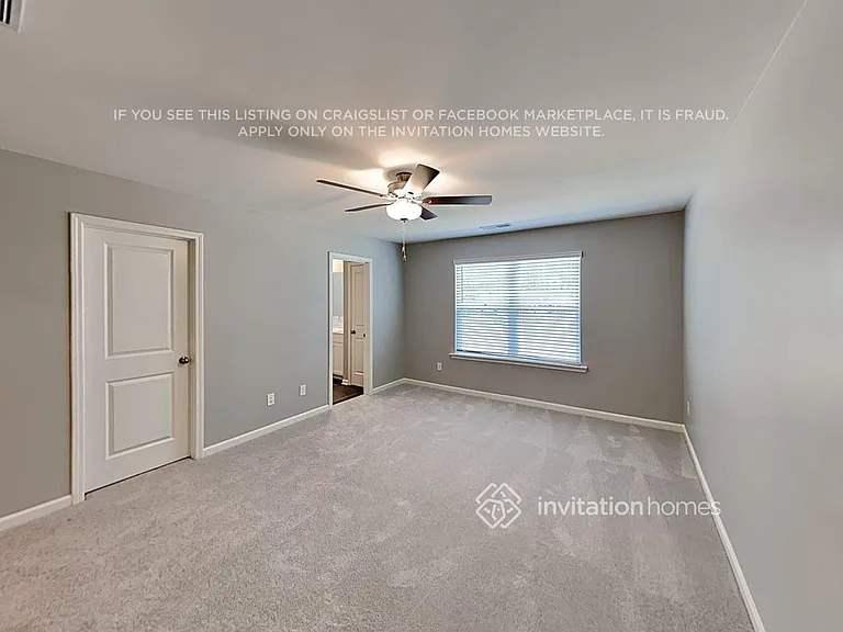 125 Webster Cir — Photo 8