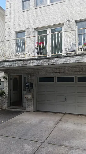 316 Linden Ave #2 Photo 1