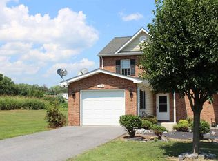 206 Jackson St, Mount Jackson, VA 22842