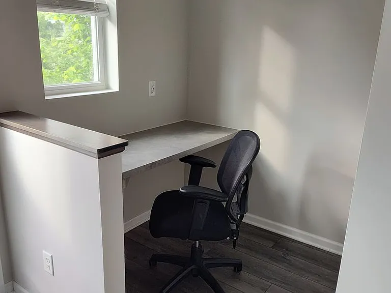 5236 Hampton St NE — Photo 29