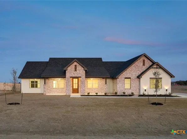 11067 Eagle Walk Blvd, Salado, TX 76571