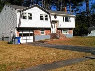 81 Navillus Rd, Tewksbury, MA 01876