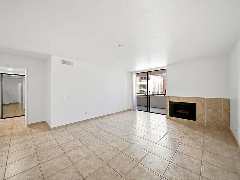850 State St #414 — Photo 9