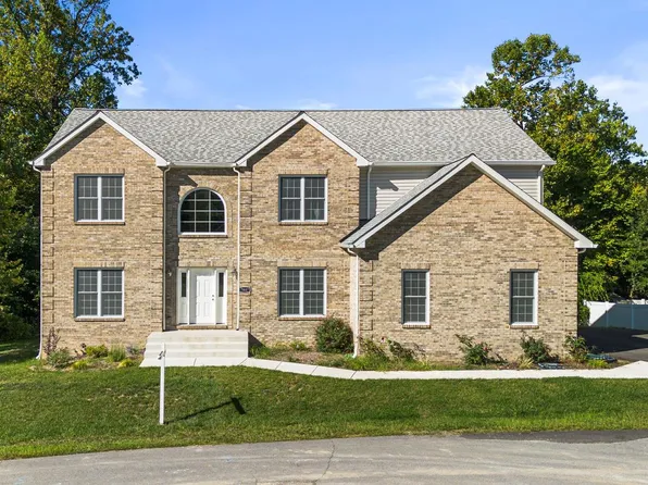 7807 Shams Ln, Jessup, MD 20794