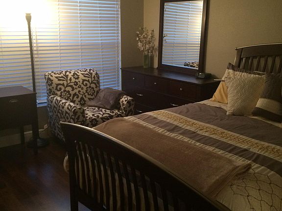 3rd image of 6211 Sun Blvd APT 213