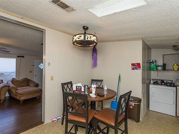 4th image of 10535 Bay Hills Cir